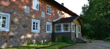 Emilio Dārziņio ir Janio Sudrabkalno memorialinis muziejus „Jāņaskola”