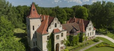 Meru dvaras ir Smiltenės krašto muziejus