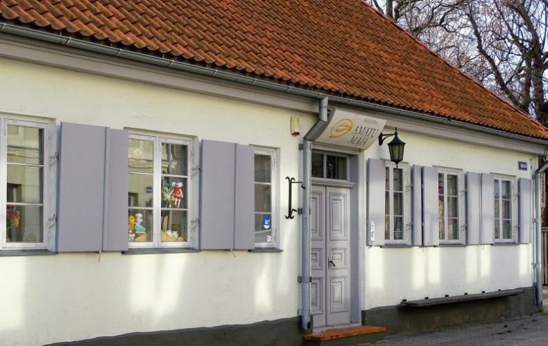 Ventspilis – Amatų namai 8