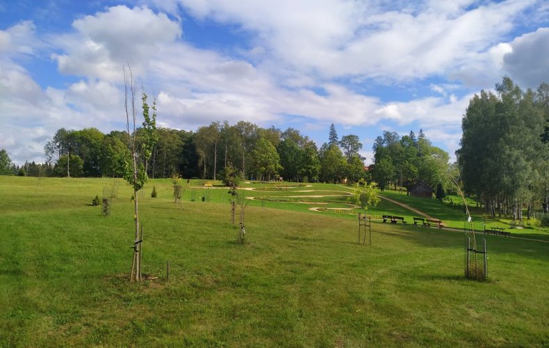 Spāres-muižas-Rakstnieku-parks_6-min-scaled